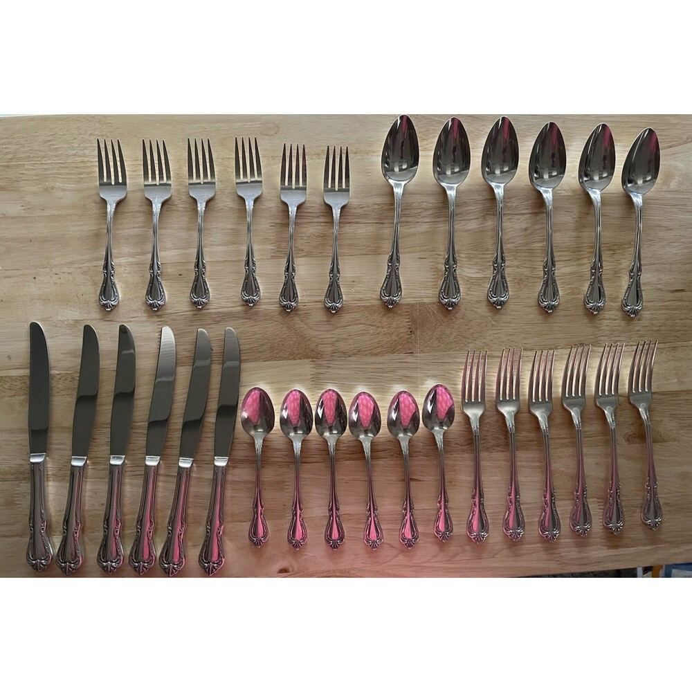 Oneida Wm A Rogers CHALICE / HARMONY‎ Silver overlaid Flatware 30 pcs serve 6